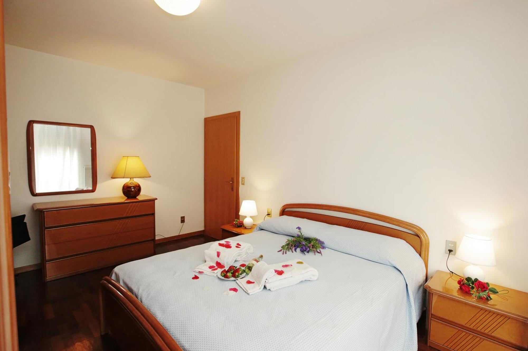 Appartamento Emma - Happy Rentals Riva del Garda Exterior photo