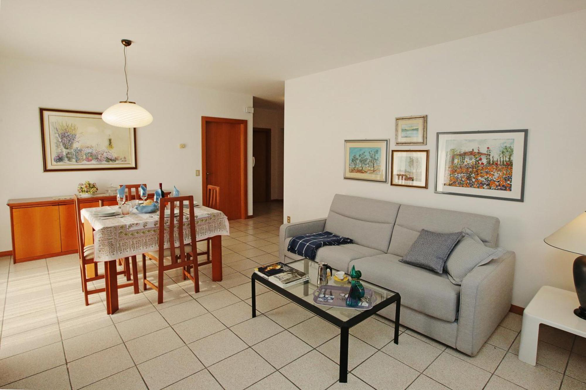 Appartamento Emma - Happy Rentals Riva del Garda Exterior photo